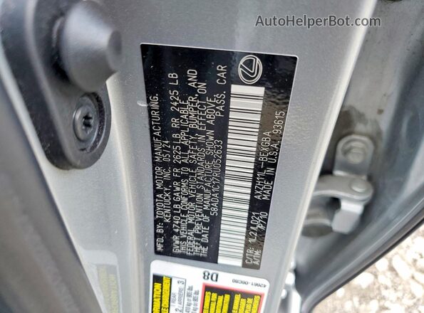 58ADA1C17RU052633 2024 LEXUS ES Silver Widok komory silnika