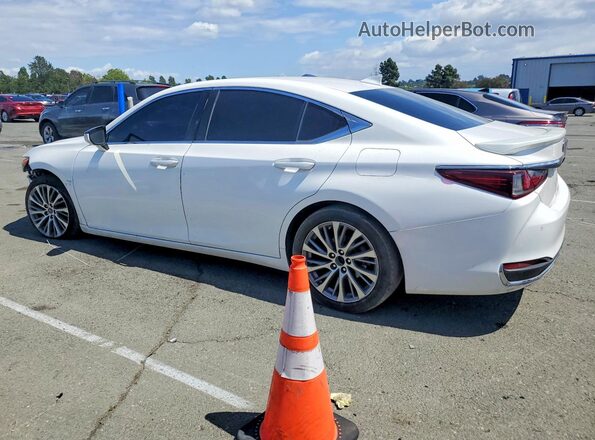 58ADA1C1XMU003886 2021 LEXUS ES White Trasero izquierdo