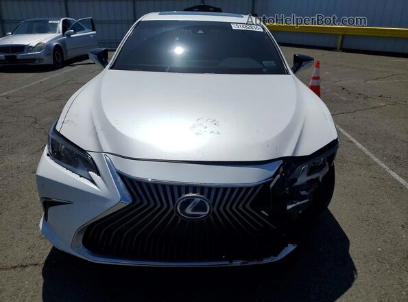 58ADA1C1XMU003886 2021 LEXUS ES White Vista frontal