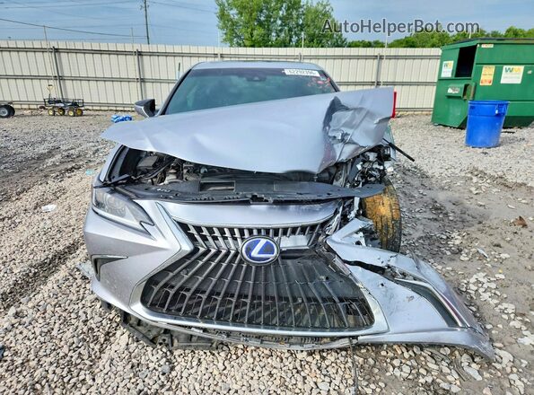58ADA1C1XNU024156 2022 LEXUS ES Серебряный Вид спереди