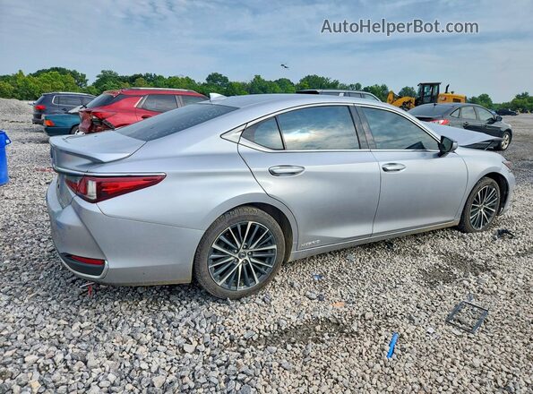 58ADA1C1XNU024156 2022 LEXUS ES Серебряный Задняя правая четверть