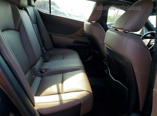 58ADZ1B10PU157750 2023 LEXUS ES Gray Հետևի նստատեղերի տեսք