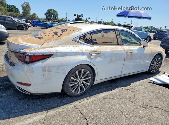 58ADZ1B15MU109964 2021 LEXUS ES White Tył prawy