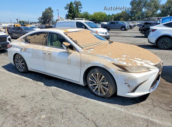 58ADZ1B15MU109964 2021 LEXUS ES White Przód prawy