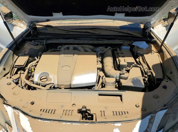 58ADZ1B15MU109964 2021 LEXUS ES White Widok wnętrza z tyłu