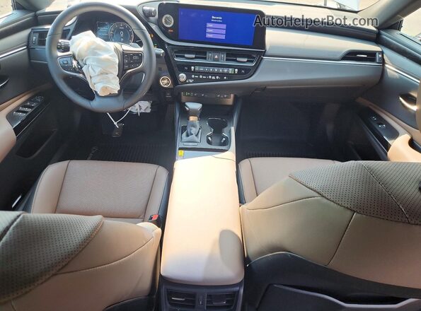 58ADZ1B16SU212565 2025 LEXUS ES Silver Widok deski rozdzielczej