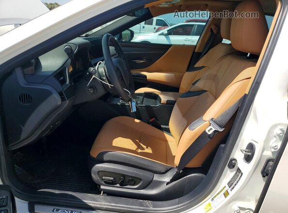58ADZ1B17PU155686 2023 LEXUS ES White Front interior view