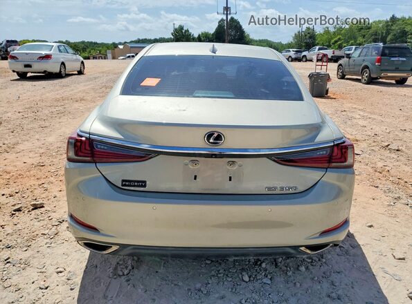 58ADZ1B18MU089757 2021 LEXUS ES Gold Հետևի տեսք