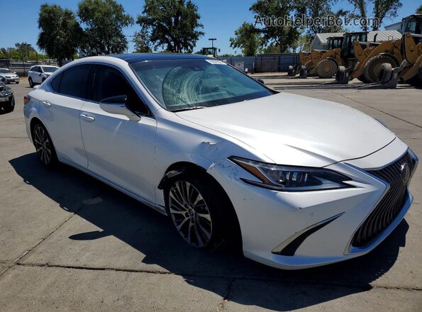58ADZ1B19MU083921 2021 LEXUS ES White Front right