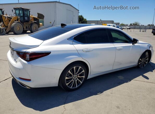 58ADZ1B19MU083921 2021 LEXUS ES White Rear right