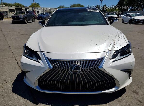 58ADZ1B19MU083921 2021 LEXUS ES White Front view