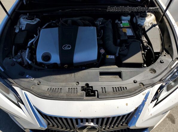 58ADZ1B19MU083921 2021 LEXUS ES White Rear interior view