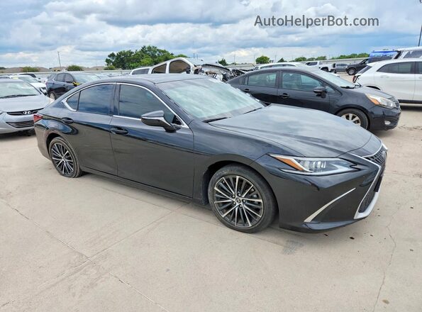 58ADZ1B19RU167261 2024 LEXUS ES Black Передня права чверть