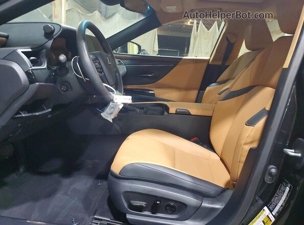 58ADZ1B1XSU201665 2025 LEXUS ES Black წინა სალონის ხედი