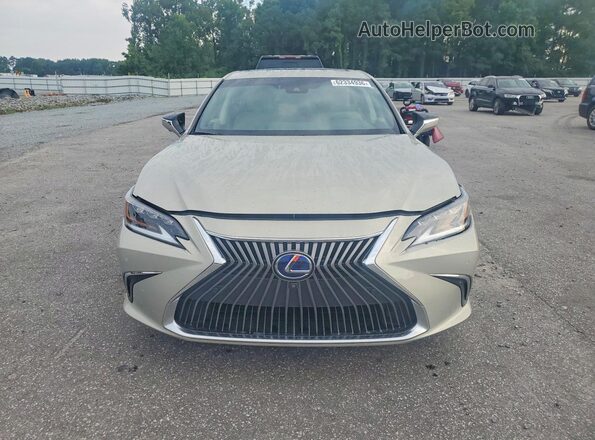 58AF21B12LU010594 2020 LEXUS ES Gold Widok z przodu