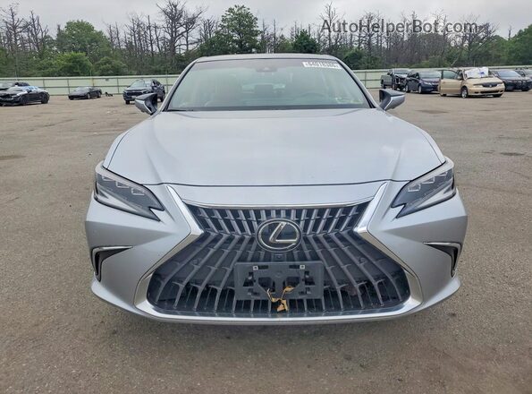 58AFZ1B13RU180452 2024 LEXUS ES Silver წინა ხედი