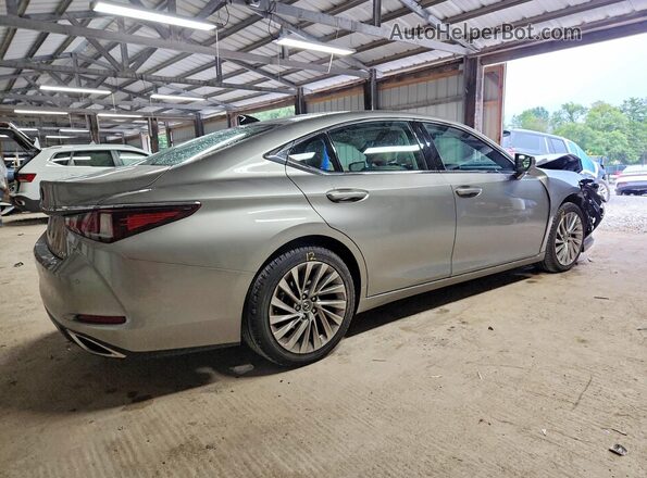 58AFZ1B18LU063988 2020 LEXUS ES Silver Rear right