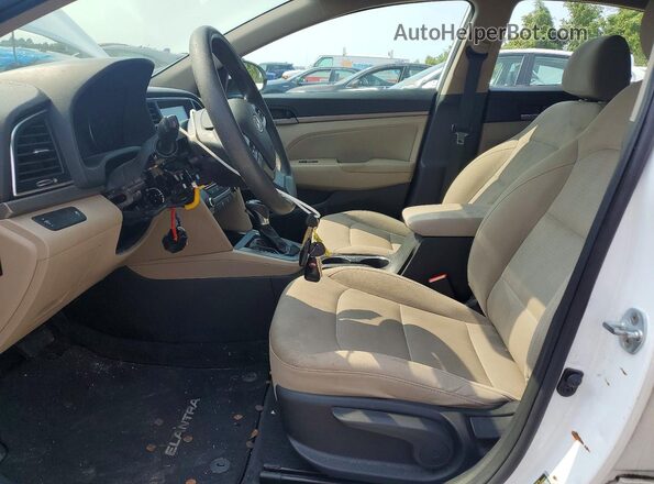 5NPD84LFXHH136815 2017 HYUNDAI ELANTRA White Dashboard view