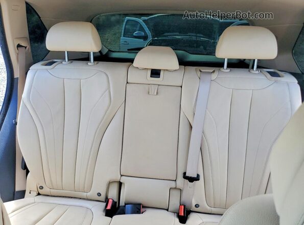5UXKR6C54G0J80729 2016 BMW X5 Charcoal Vista interior trasera