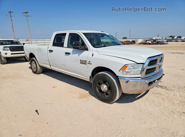 3C6UR4HL3JG394918 2018 RAM 2500 White Вид спереду