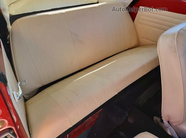 593405 1964 VOLKSWAGEN BUBU Red Vista de los asientos traseros