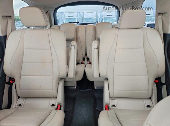 4JGFF5KEXLA115326 2020 MERCEDES-BENZ GLS White Սալոնի հետևի տեսք