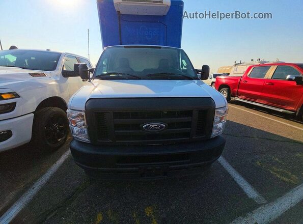1FDWE3FK9PDD31812 2023 FORD ECONOLINE Белый Панорамный вид салона 360°