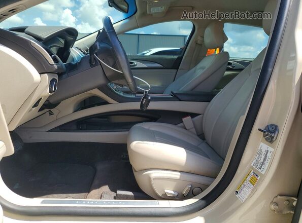 3LN6L5A98JR604291 2018 LINCOLN MKZ Cream Առջևի վահանակի տեսք
