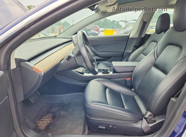 5YJ3E1EA0KF309140 2019 TESLA MODEL Blue Dashboard view