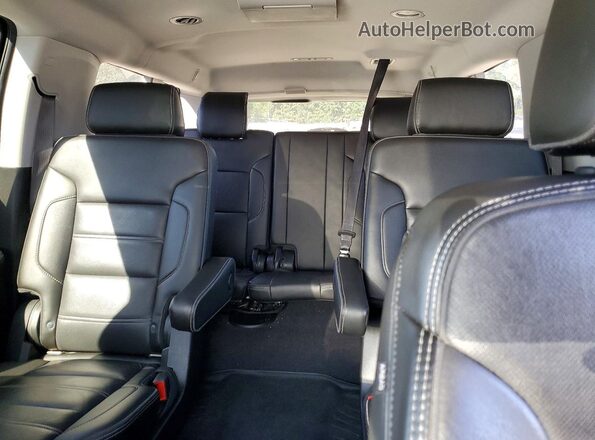 1GKS2HKJ2LR255616 2020 GMC YUKON Silver Սալոնի հետևի տեսք