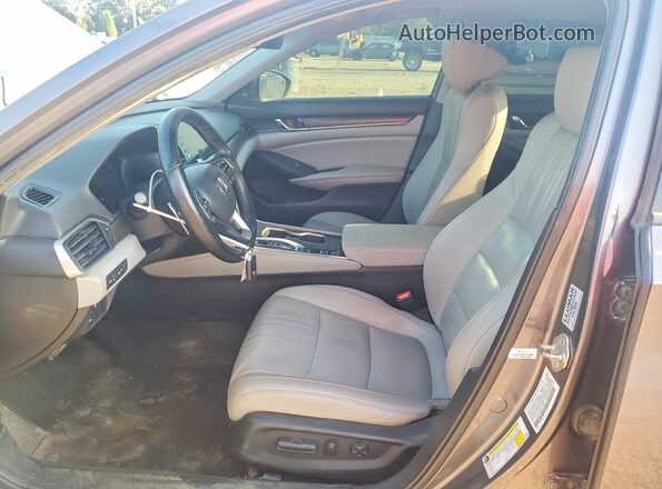1HGCV3F92KA013997 2019 HONDA ACCORD Серый Вид панели приборов