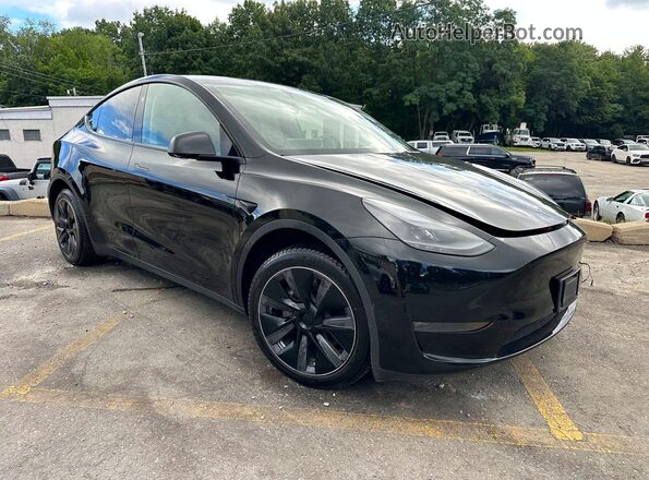 7SAYGDEE4RA238488 2024 TESLA MODEL Black Front view