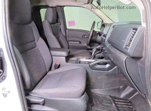 1N6ED1CL0RN628448 2024 NISSAN FRONTIER White Rear view