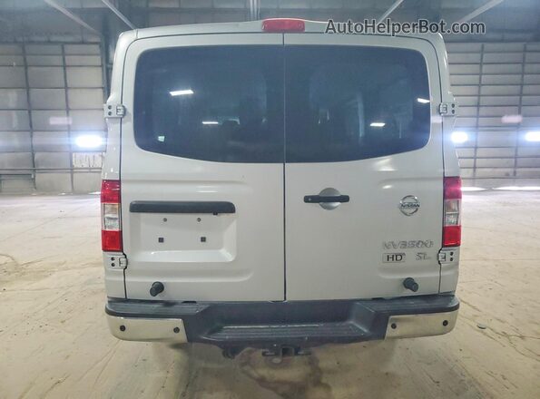 5BZAF0AA5GN852500 2016 NISSAN NV Silver Vista trasera