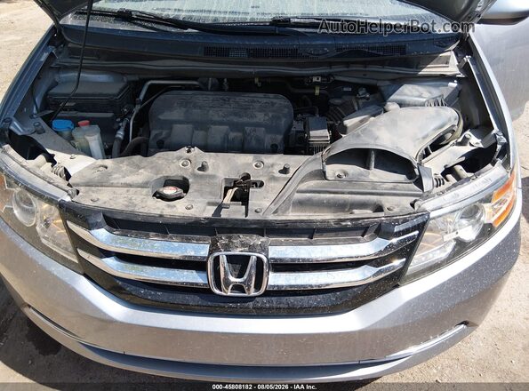 5FNRL5H30HB017825 2017 HONDA ODYSSEY Silver Widok z tyłu