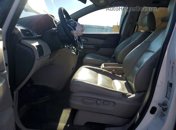 5FNRL5H32HB018166 2017 HONDA ODYSSEY White Widok wnętrza z przodu