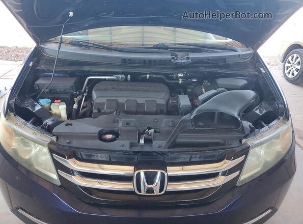 5FNRL5H35HB016525 2017 HONDA ODYSSEY Blue Rear interior view
