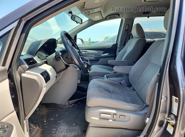 5FNRL5H37GB126524 2016 HONDA ODYSSEY Gray Vista interior delantera