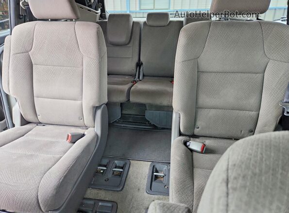 5FNRL5H37HB007678 2017 HONDA ODYSSEY Серебряный Вид задних сидений