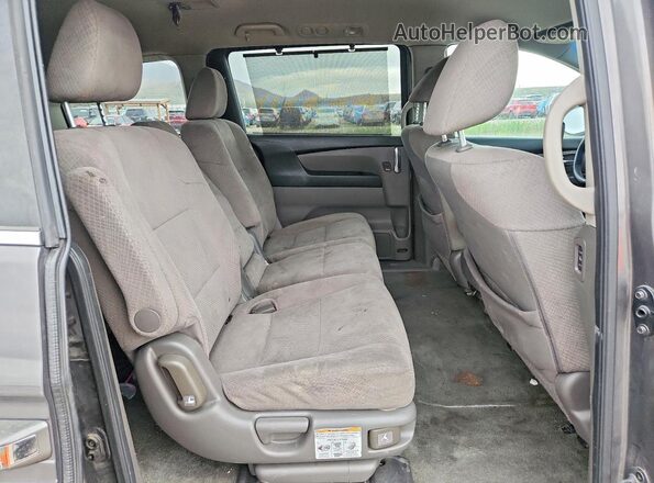 5FNRL5H45GB109259 2016 HONDA ODYSSEY Gray Rear interior view