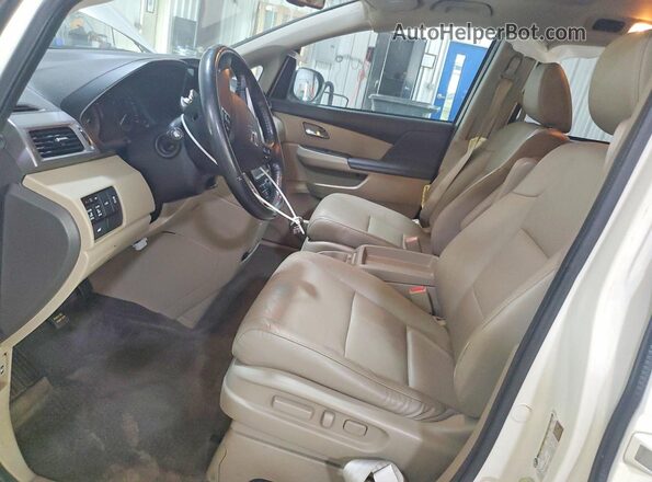 5FNRL5H64GB128029 2016 HONDA ODYSSEY White Widok wnętrza z przodu