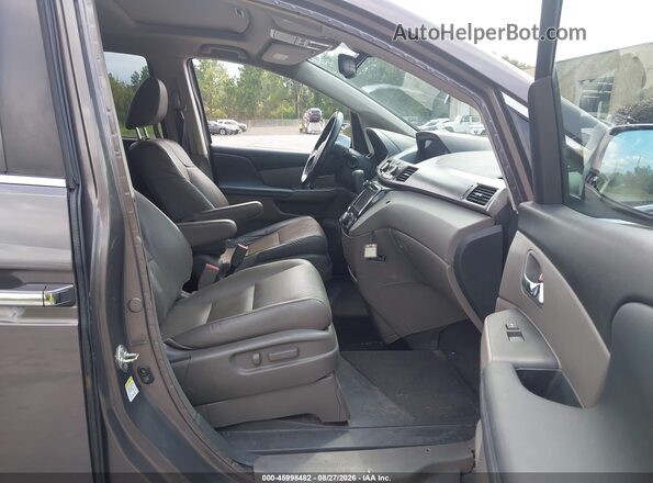 5FNRL5H69GB085260 2016 HONDA ODYSSEY Gray Вид салону спереду