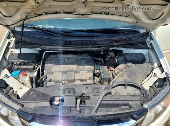 5FNRL5H69HB011905 2017 HONDA ODYSSEY White Սալոնի հետևի տեսք