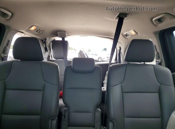 5FNRL5H6XGB012642 2016 HONDA ODYSSEY Gray Rear seats view
