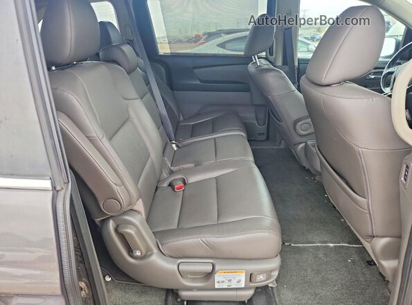 5FNRL5H6XGB112269 2016 HONDA ODYSSEY Gray Vista interior trasera