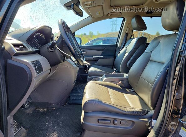 5FNRL5H6XHB012156 2017 HONDA ODYSSEY Черный Вид салона спереди