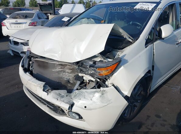 5FNRL5H90HB012354 2017 HONDA ODYSSEY White Front view
