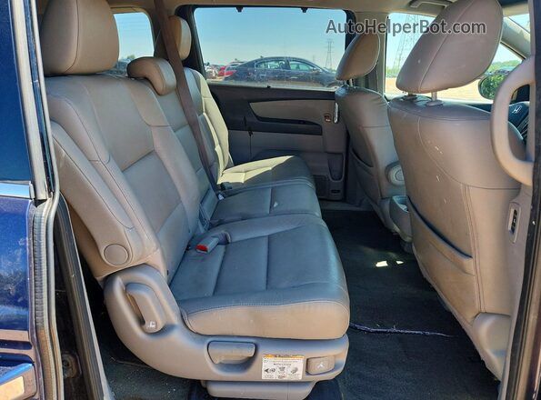 5FNRL5H97HB016160 2017 HONDA ODYSSEY Blue Սալոնի հետևի տեսք