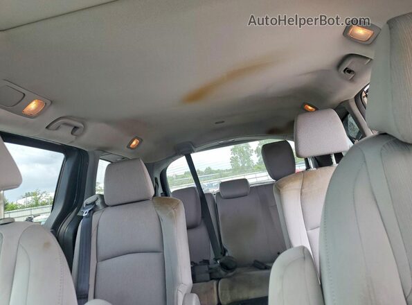 5FNRL6H20JB027404 2018 HONDA ODYSSEY Gray Rear seats view