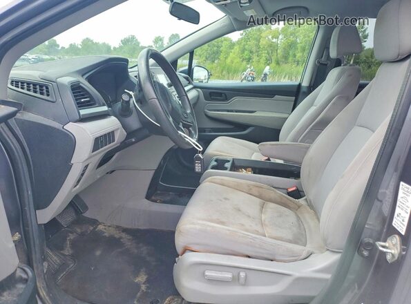 5FNRL6H20JB027404 2018 HONDA ODYSSEY Gray Front interior view
